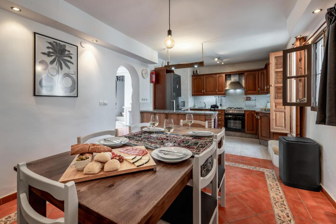Alcaucín Town House With Roof Terrace And Plunge Poolヴィラ エクステリア 写真